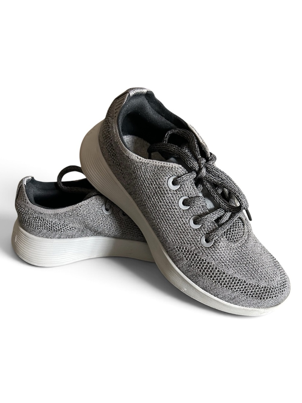 Allbirds Men's Tree Runner Go. Size 8